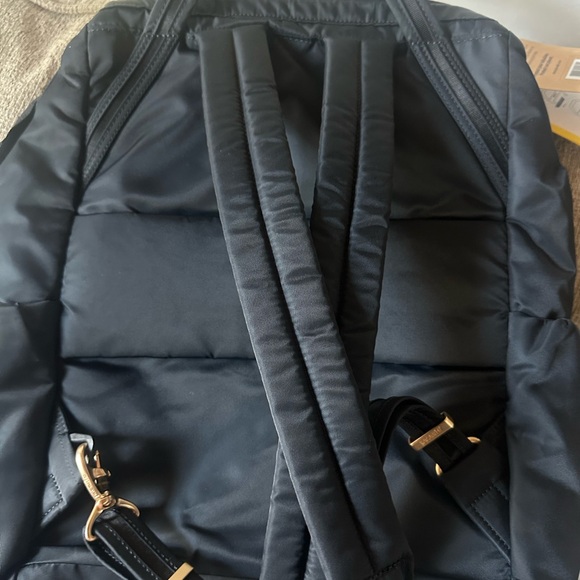 Pacsafe Black Modern Backpack with Durable Design - Picture 2 of 11